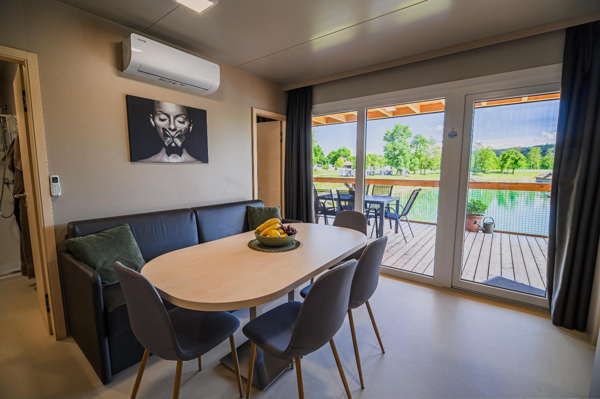 Deluxe Lake View Mobile Homes With Thermal Riviera Tickets Catez ob Savi Eksteriør bilde