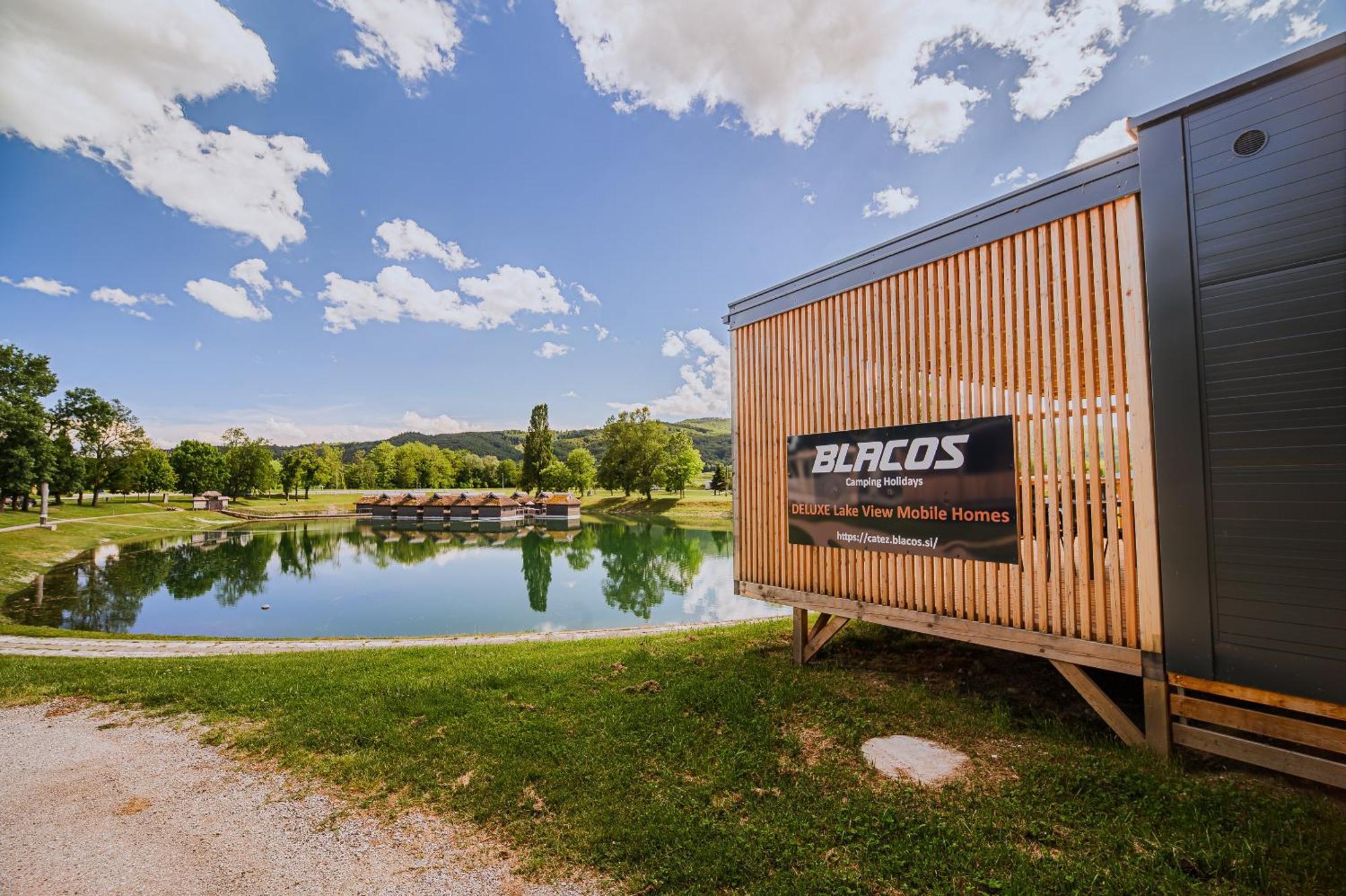 Deluxe Lake View Mobile Homes With Thermal Riviera Tickets Catez ob Savi Eksteriør bilde
